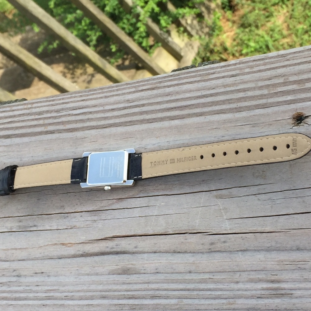 SOLD Tommy Hilfiger Woman's Watch w/ black band - Picture 6 of 8